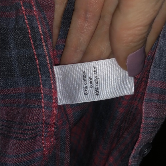 Maurices button down size 0 - Picture 4 of 4
